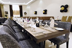 Pulse Al Jaddaf Hotel
