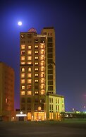 Pulse Al Jaddaf Hotel