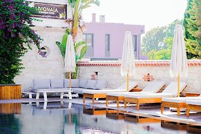 Alacati Limonaia Hotel