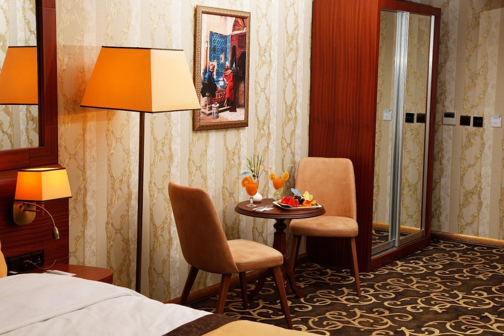 Grand Vuslat Hotel