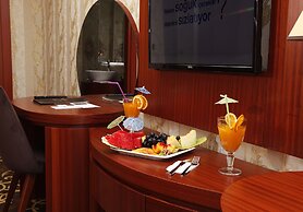 Grand Vuslat Hotel