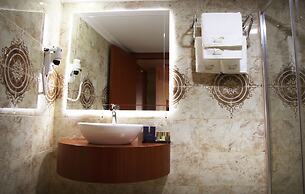 Grand Vuslat Hotel