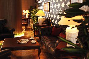 Grand Vuslat Hotel