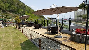 Nature Hotel