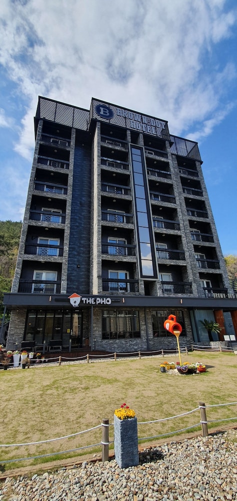 Nature Hotel