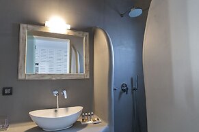 Unique Suites