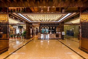 The Grand Hill Hotel