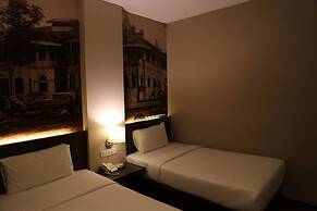 The Grand Jade Hotel