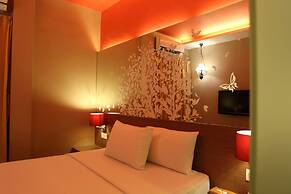 The Grand Jade Hotel