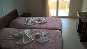 Kyparissis Rooms