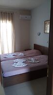 Kyparissis Rooms