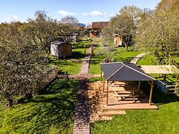 Orchard Hideaways