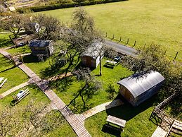 Orchard Hideaways