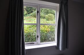 Oxwich Bay Hotel