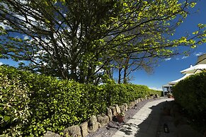 Oxwich Bay Hotel