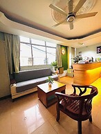 Town Inn Hotel