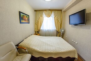 Karmen Hotel