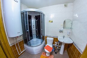 Karmen Hotel