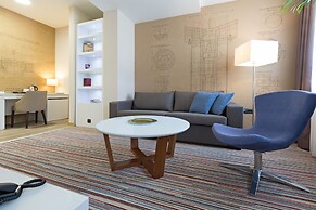 Hotel Tesla - Smart Stay
