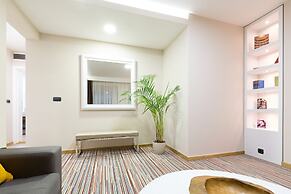 Hotel Tesla - Smart Stay