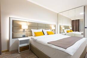 Hotel Tesla - Smart Stay