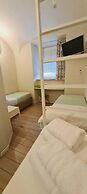 Bed&BikeRome Rooms