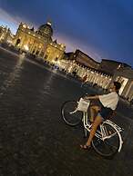 Bed&BikeRome Rooms