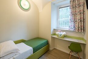Bed&BikeRome Rooms