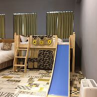 Slow Wow Hot Spring Hotel