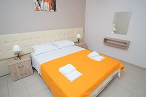 Naiades Luxury Apartments
