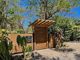 Hotel El Manglar & Cantarana