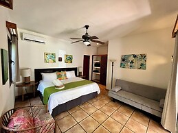 Hotel El Manglar & Cantarana