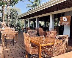 Hotel El Manglar & Cantarana