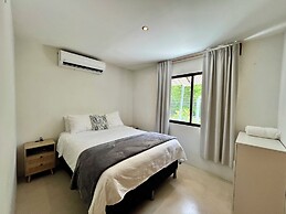 Hotel El Manglar & Cantarana