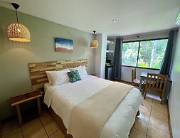 Hotel El Manglar & Cantarana