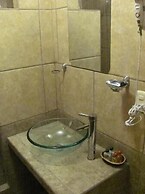 Seven Mapi Hotel