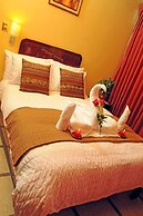 Seven Mapi Hotel