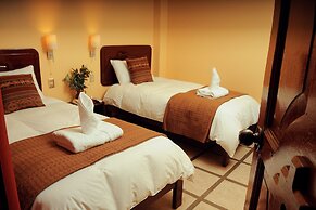 Seven Mapi Hotel