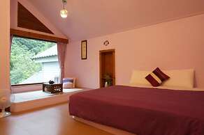 Fuyam Tourist Home