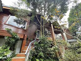 Fuyam Tourist Home