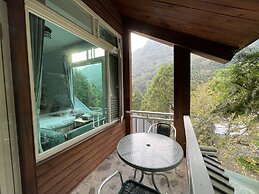 Fuyam Tourist Home