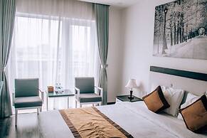 Golden Dragon Hotel