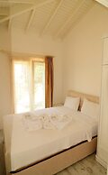 Alacati Eldoris Otel