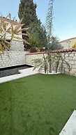 Alacati Eldoris Otel