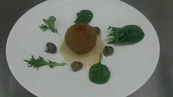 Logis Hostellerie St Germain