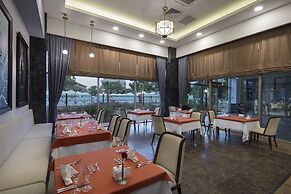 Dosinia Luxury Resort