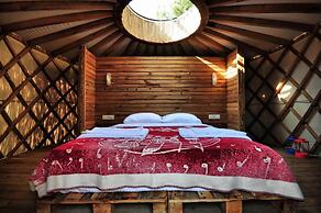 Chakra Beach Kabak