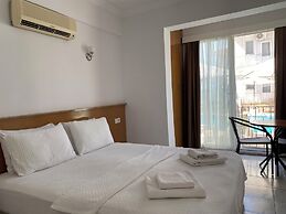 Cam Hotel