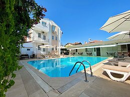 Cam Hotel