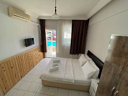 Cam Hotel